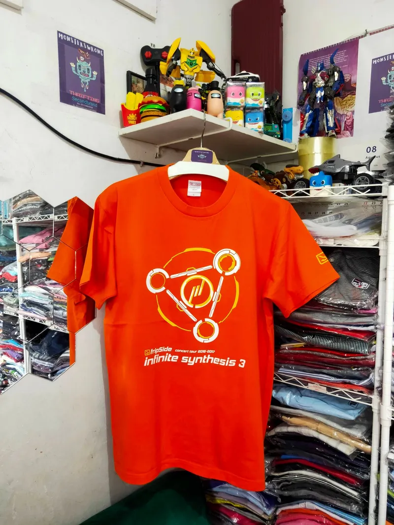 Vintage Streetwear T-shirt Pria orange photo 1