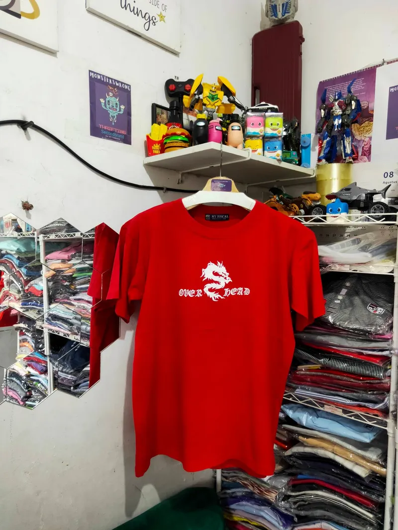 Streetwear T-shirt Pria red photo 1