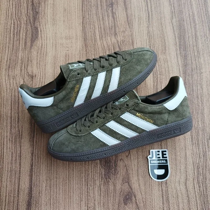 Adidas Indie Casual Sneakers Pria white green photo 1