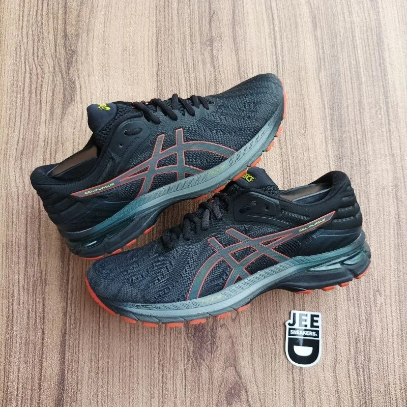 Asics Streetwear Sportswear Sneakers Pria black orange photo 1