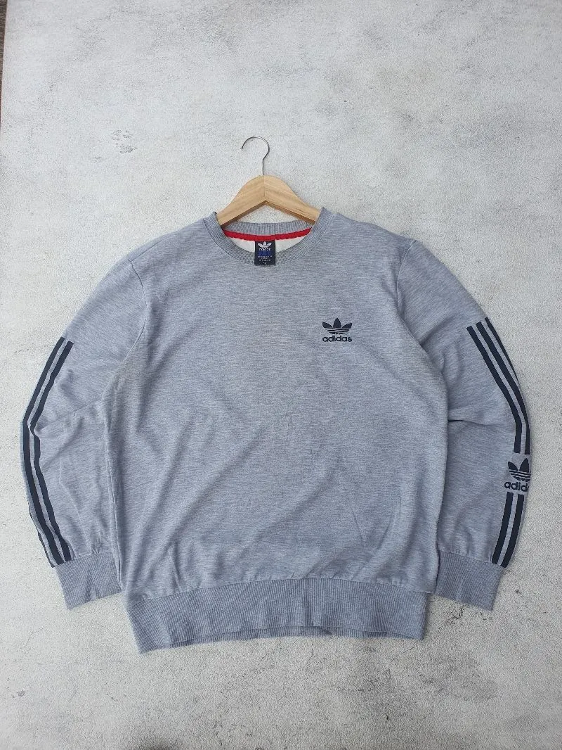Adidas Casual Sweatshirt Pria gray photo 1