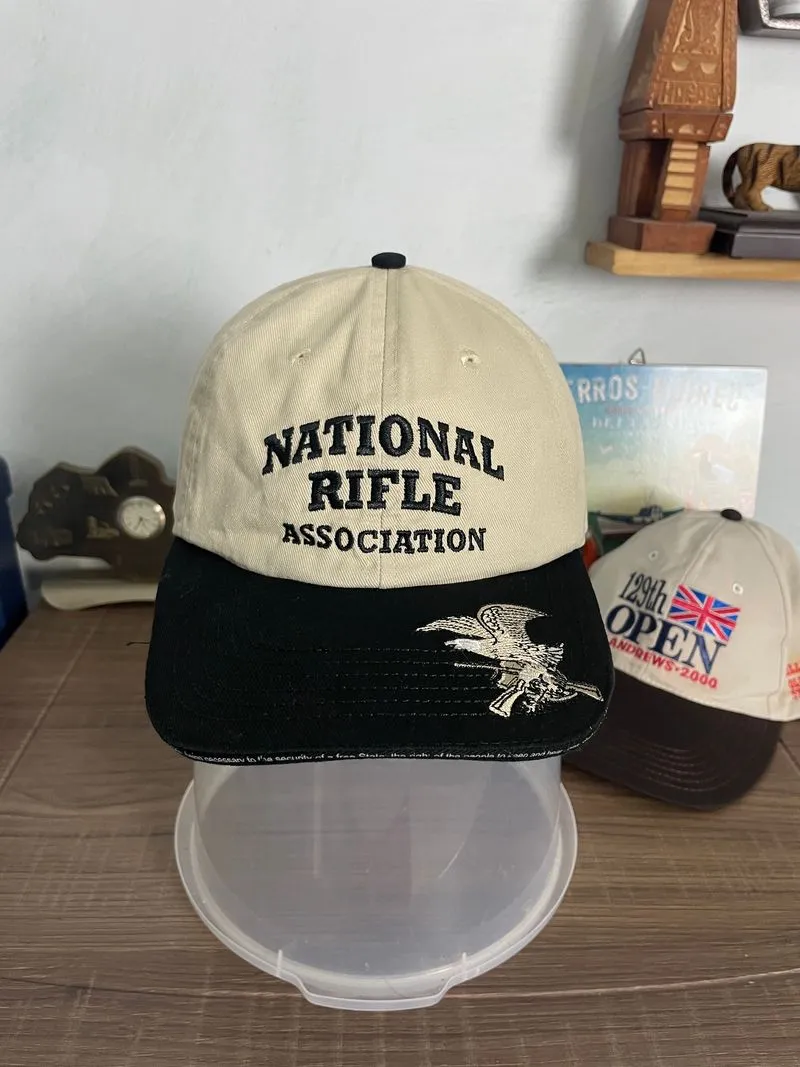 Vintage Casual Hat Pria tan black photo 1