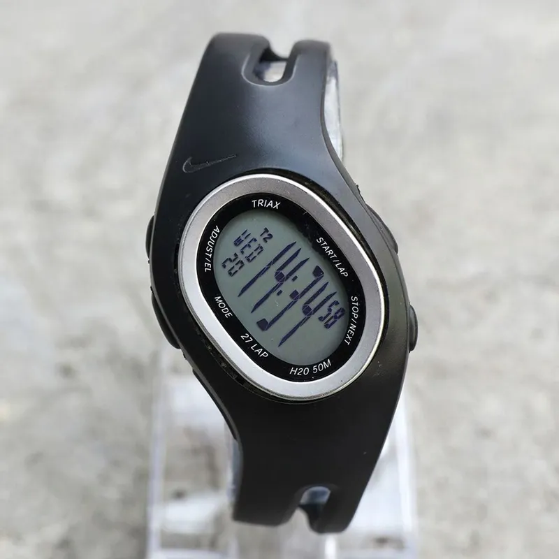 Nike Y2K Sportswear Watch Pria black gray photo 1