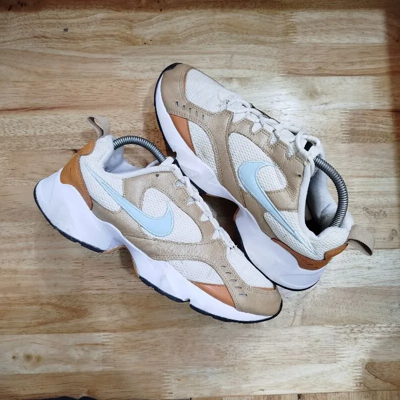 Nike Casual Sneakers Pria white orange photo 1