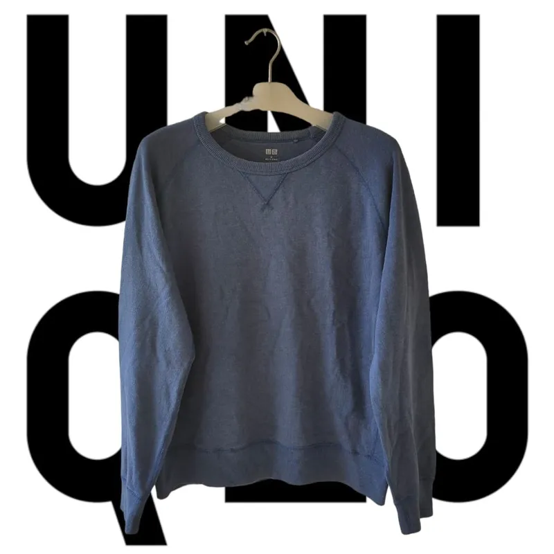 Uniqlo Streetwear Sweatshirt Pria navy photo 1