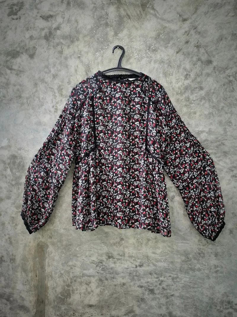 ZARA Vintage Blouse Wanita red black photo 1