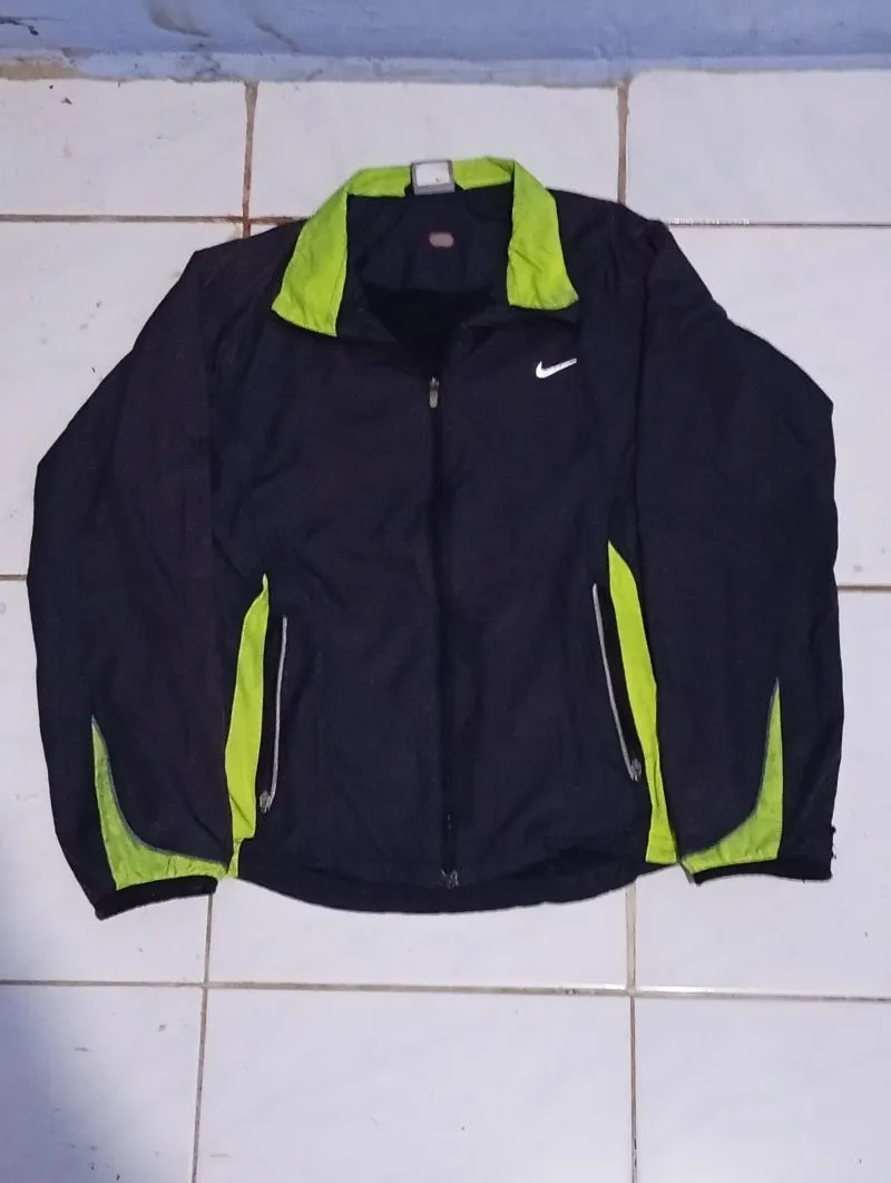 Nike Skater Casual Track jacket Pria green black photo 1
