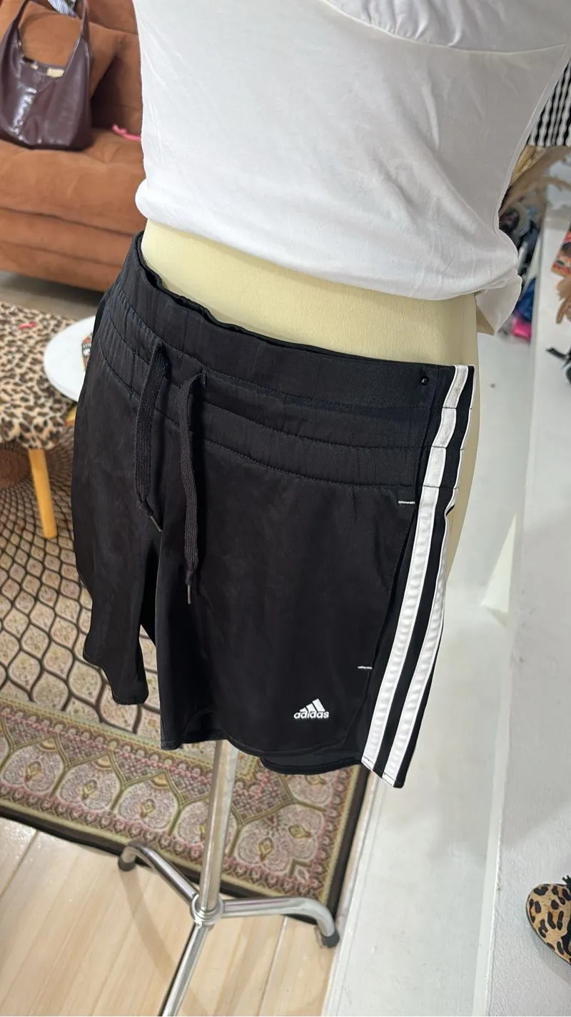 Adidas Vintage Y2K Short Wanita white black photo 1