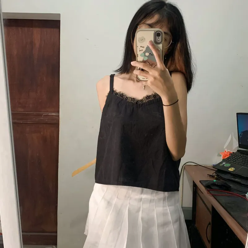 Vintage Minimalist Cami top Wanita black photo 1
