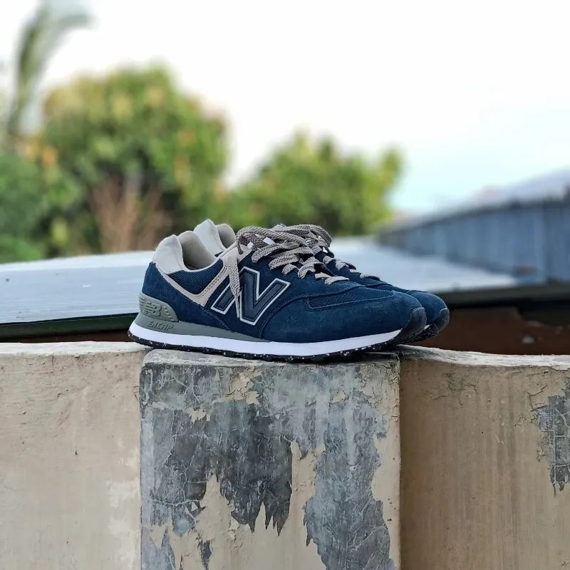 New Balance Streetwear Sportswear Sneakers Pria navy photo 1