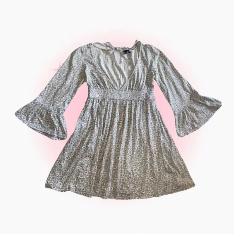 Uniqlo Fairy Coquette Going out dress Wanita green cream photo 1