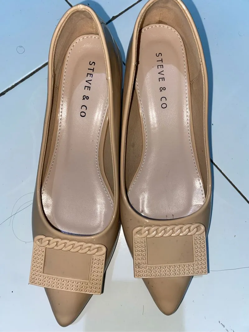 Coquette Heels Wanita tan photo 1
