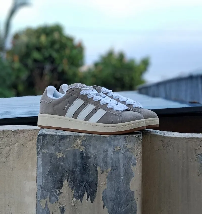 Adidas Streetwear Casual Sneakers Pria gray photo 1