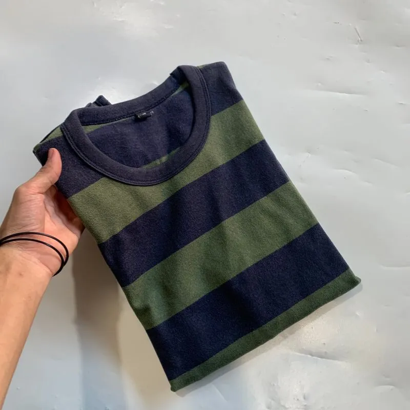 Uniqlo Streetwear T-shirt Pria multicolor photo 1