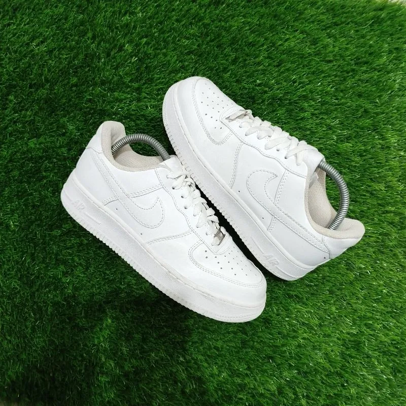 Nike Casual Sneakers Wanita white photo 1