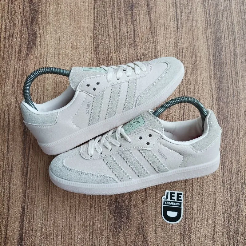 Adidas Indie Casual Sneakers Wanita white cream photo 1