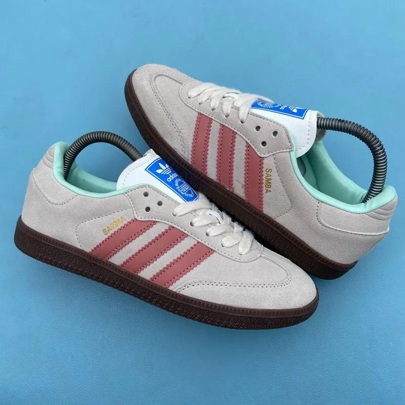 Adidas Casual Sneakers Wanita pink cream photo 1