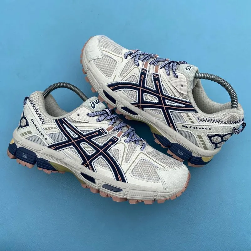Asics Gorpcore Casual Sneakers Pria cream photo 1