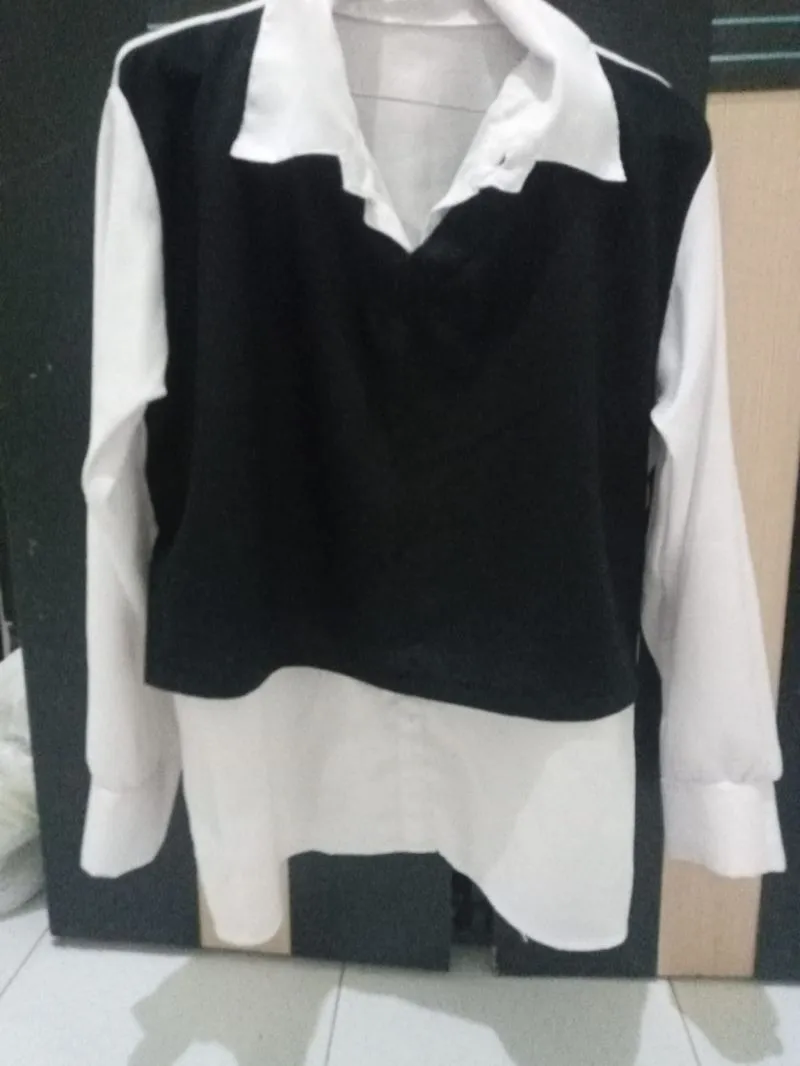 Casual Blouse Wanita white black photo 1