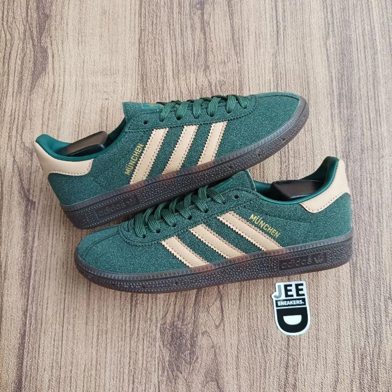 Adidas Casual Sneakers Wanita green cream photo 1
