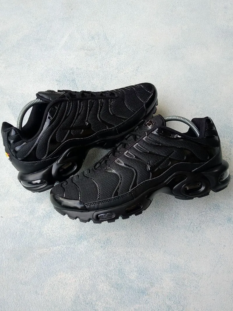Nike Sportswear Minimalist Sneakers Pria black photo 1