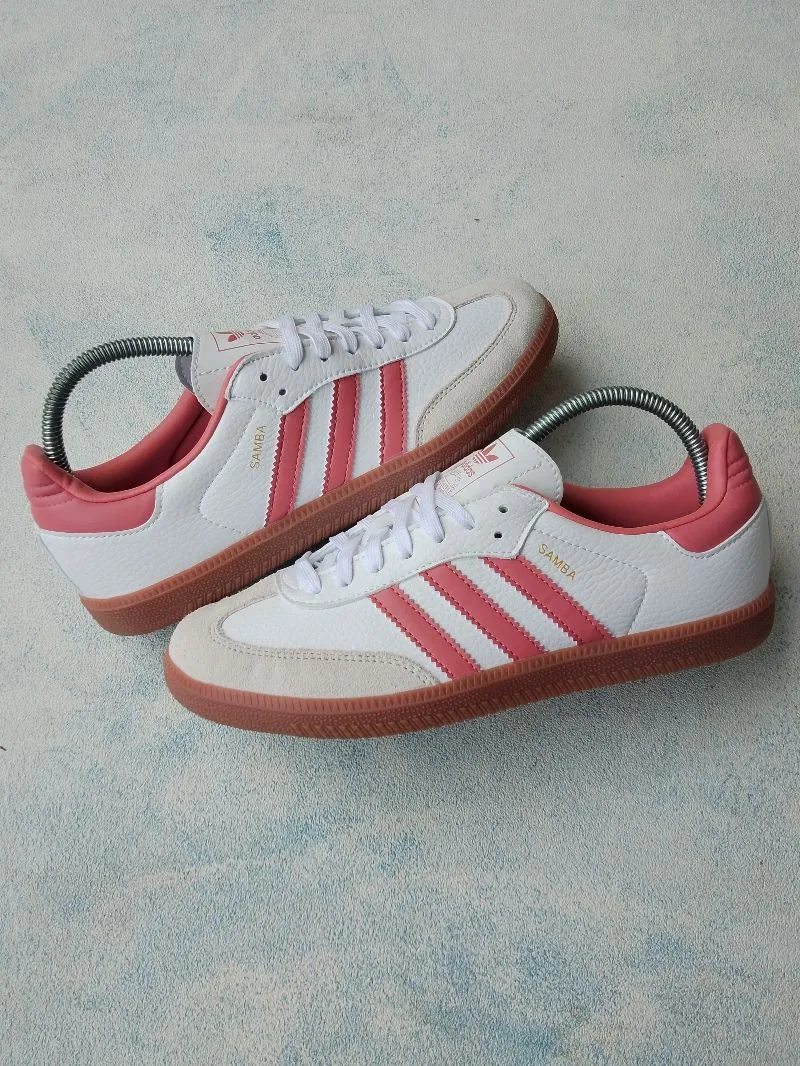 Adidas Casual Sneakers Wanita white pink photo 1