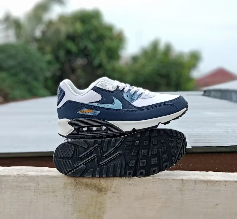 Nike Streetwear Sportswear Sneakers Pria white blue photo 1
