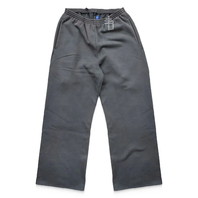 Yeezy Avant Garde Futurist Sweatpants & Joggers Pria black photo 1