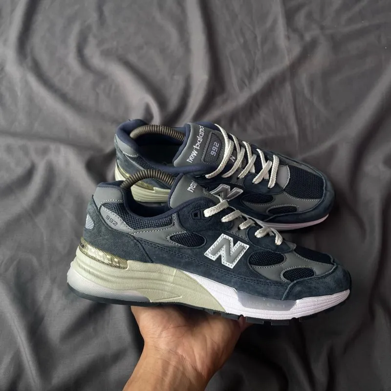 New Balance Indie Casual Sneakers Pria white blue photo 1