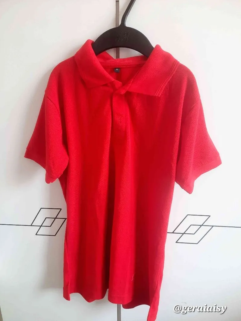 Casual T-shirt Wanita red photo 1