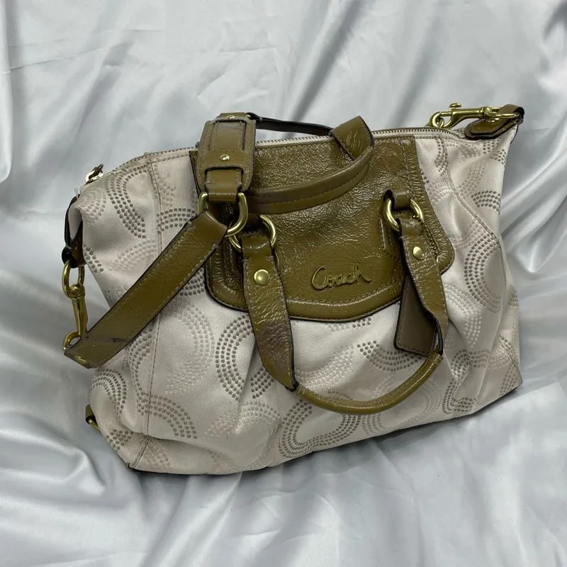 Coach Vintage Y2K Shoulder bag Wanita white photo 1