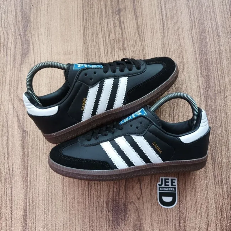 Adidas Indie Casual Sneakers Wanita white black photo 1