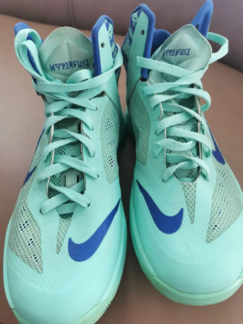 Nike Hyperfuse kondisi like new photo 1