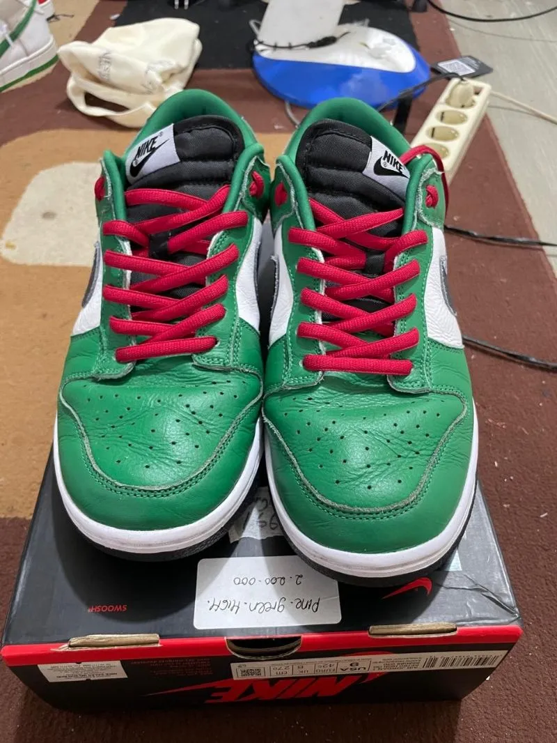 Nike Casual Sneakers Pria green photo 1