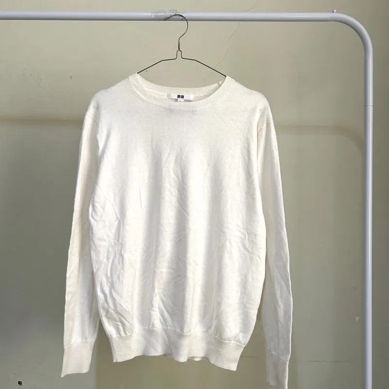 Uniqlo Casual Sweater Wanita white photo 1