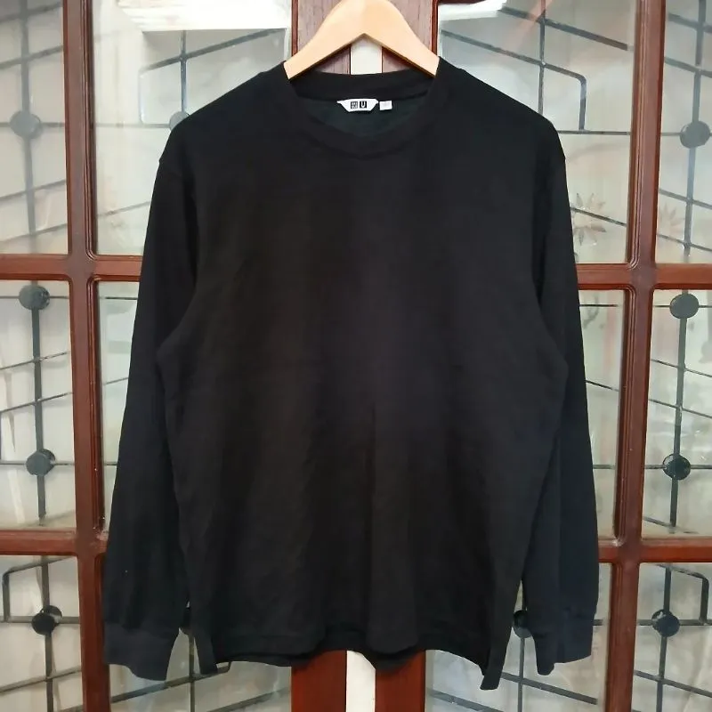 Uniqlo Streetwear Casual T-shirt Pria black photo 1