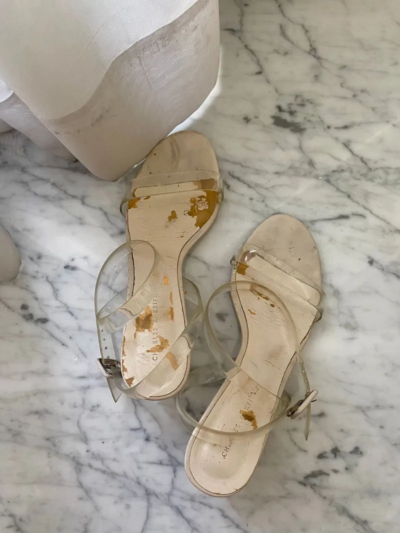 Charles and Keith Avant Garde Minimalist Heels Wanita white photo 1