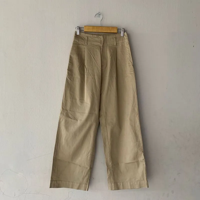 Uniqlo Vintage Casual Casual trouser Wanita tan photo 1