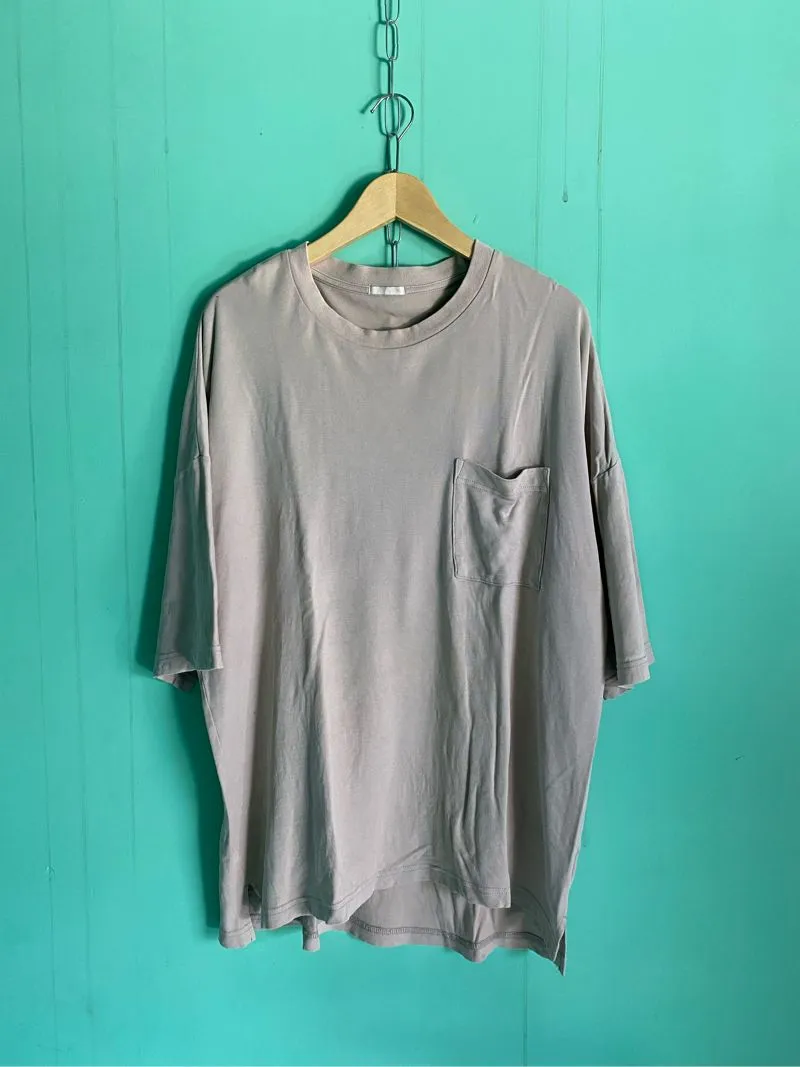 Uniqlo Casual T-shirt Pria cream photo 1