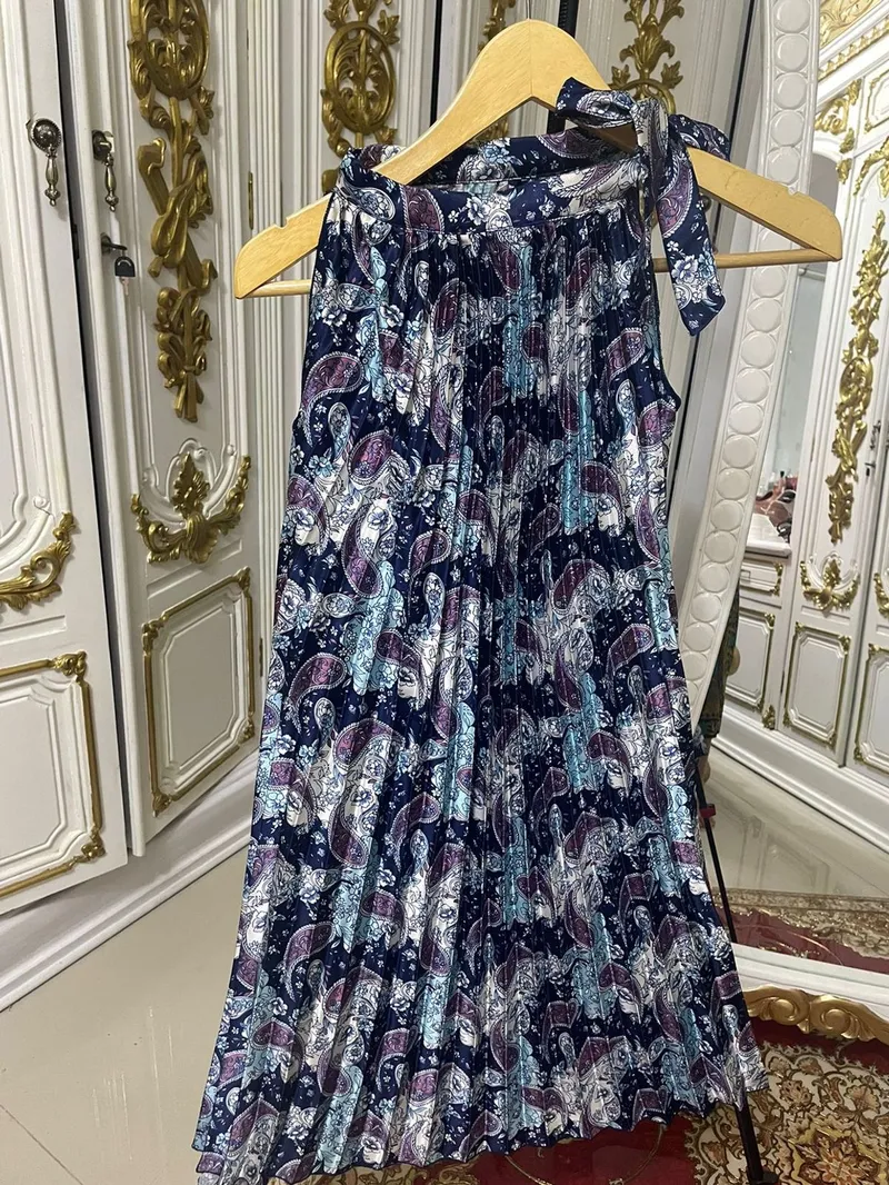 ini adalah dress yang mempunyai keunikan photo 1