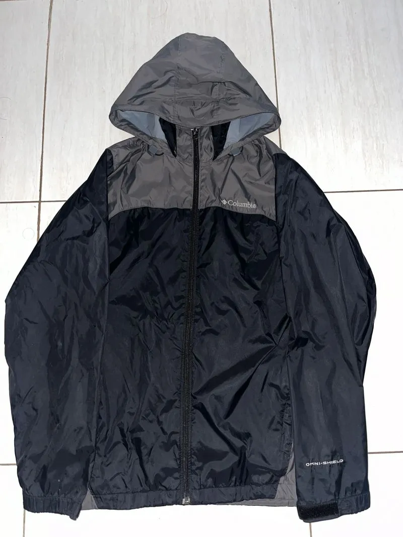 Columbia Gorpcore Windbreaker Pria black gray photo 1