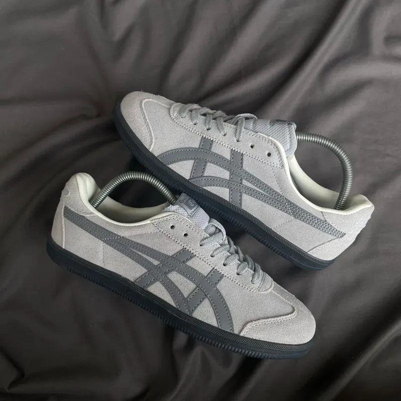 Onitsuka Tiger Indie Casual Sneakers Pria black gray photo 1