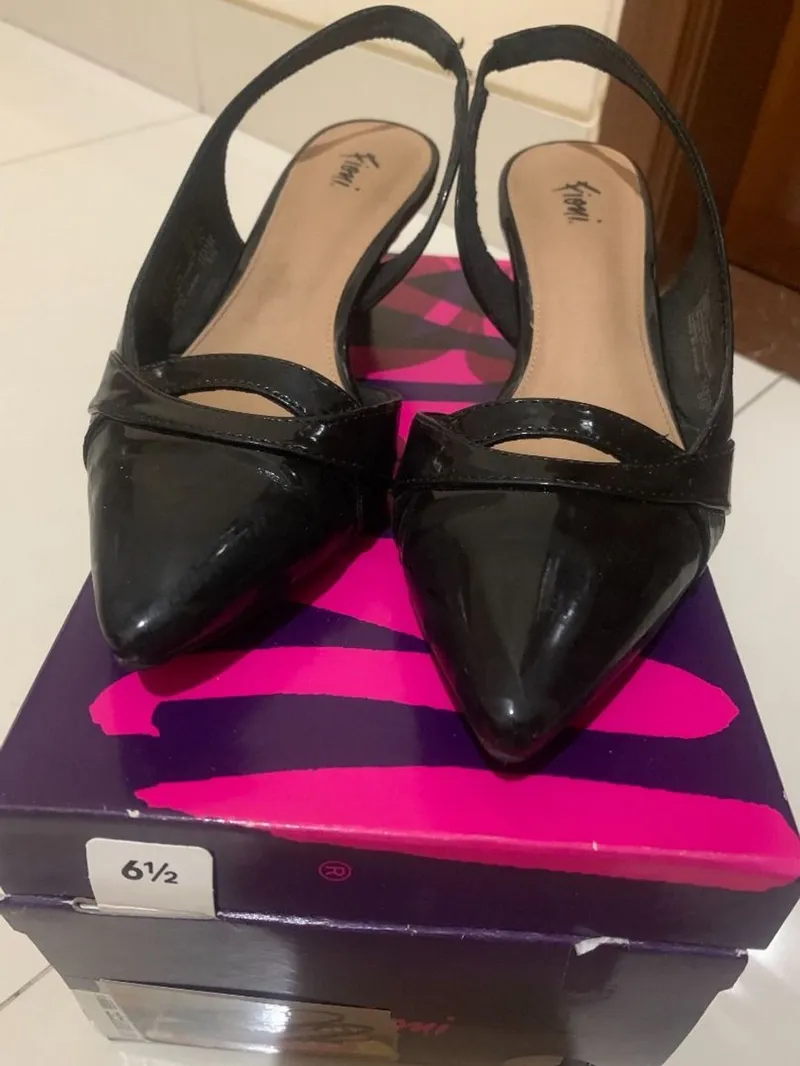 Fioni Minimalist Heels Wanita black photo 1