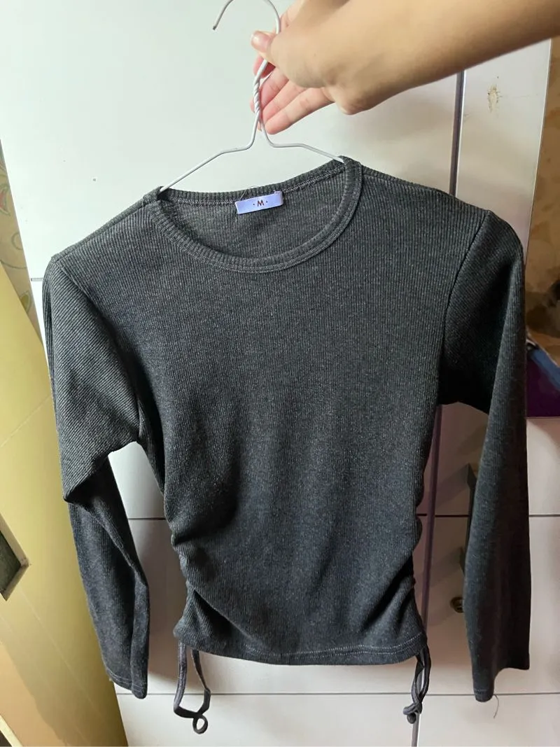 Casual Crop top Wanita gray photo 1