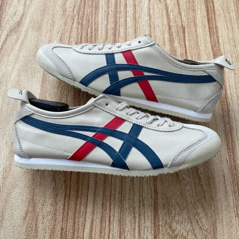 Onitsuka Tiger Casual Sneakers Pria white photo 1