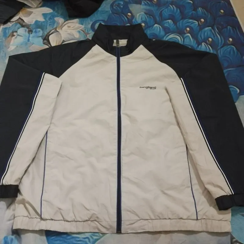 Bang Bang Sportswear Track jacket Pria cream photo 1