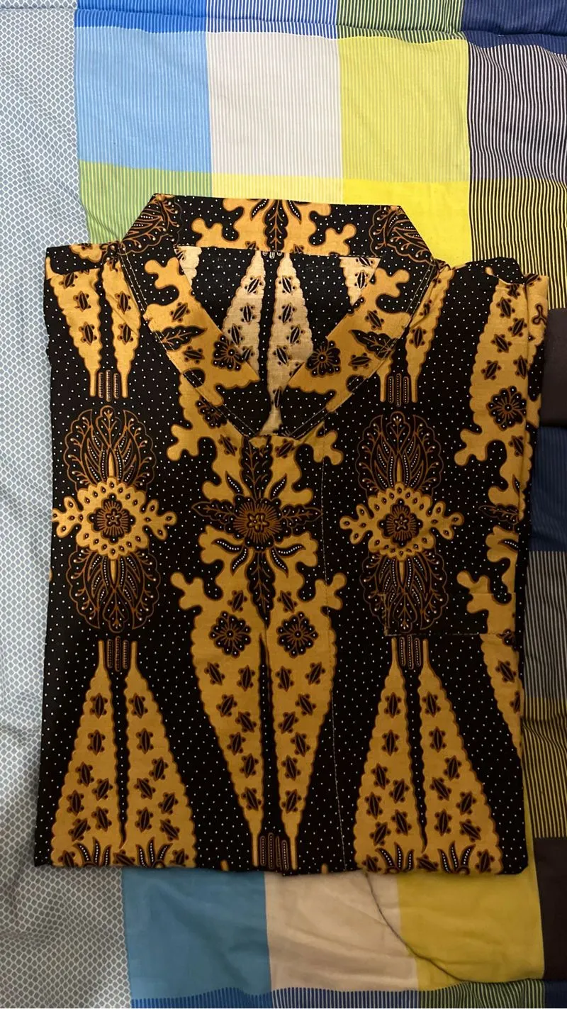 Batik Formal shirt Pria red brown photo 1