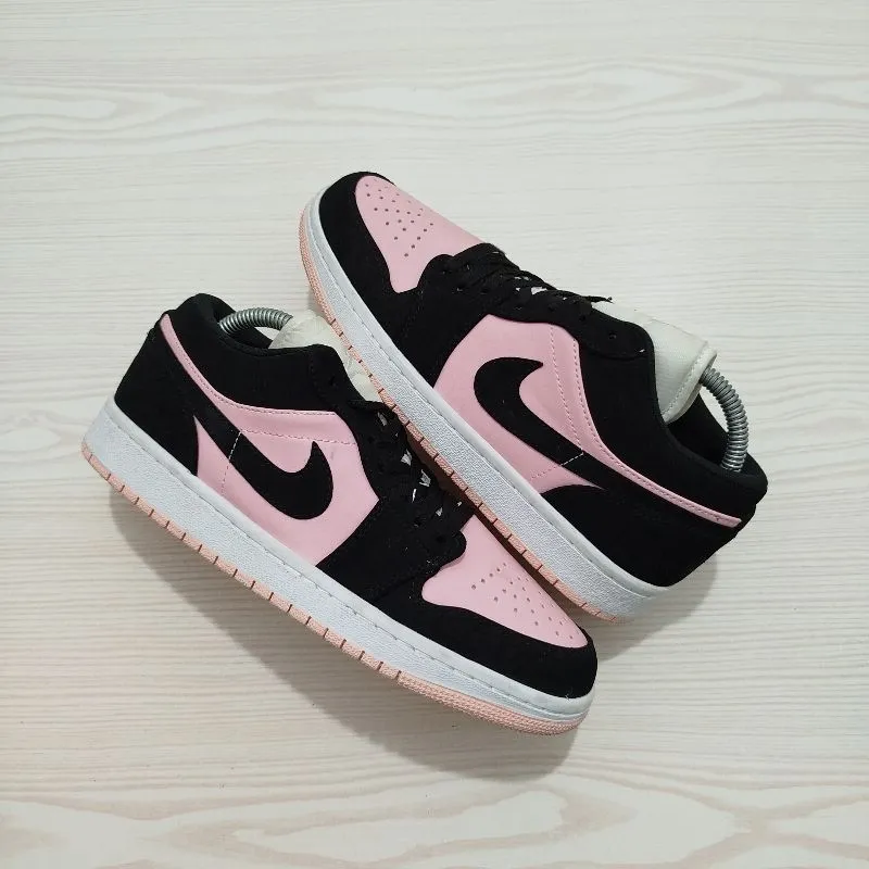nike pink hitam