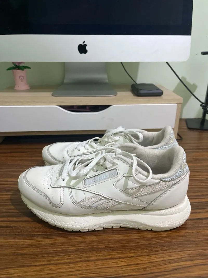 Casual Sneakers Wanita white photo 1