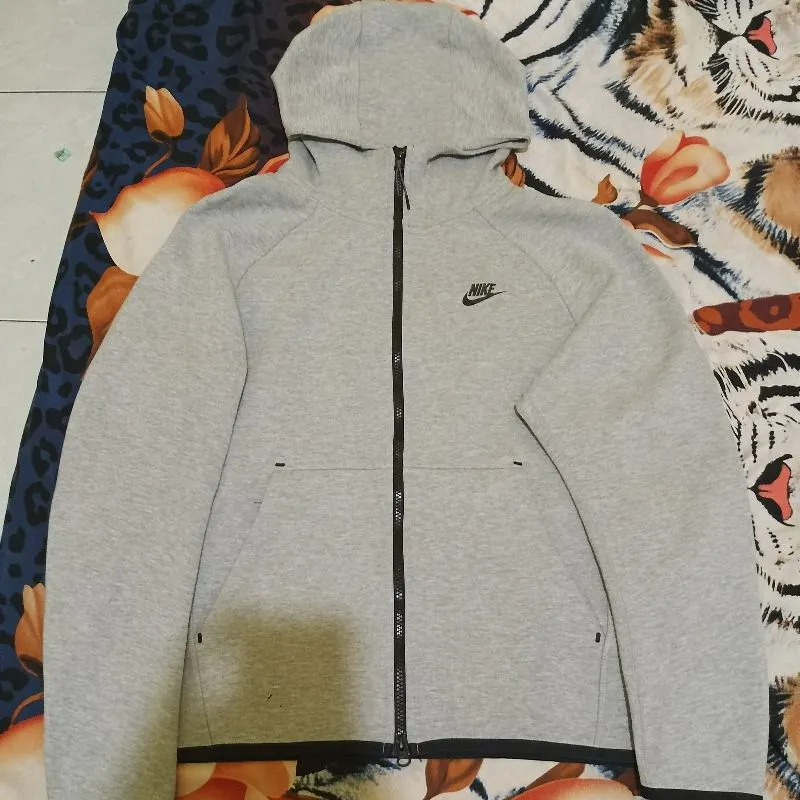 Nike Casual Sweatshirt Pria gray photo 1
